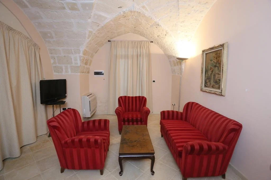 Villa Lucrezio Resort
