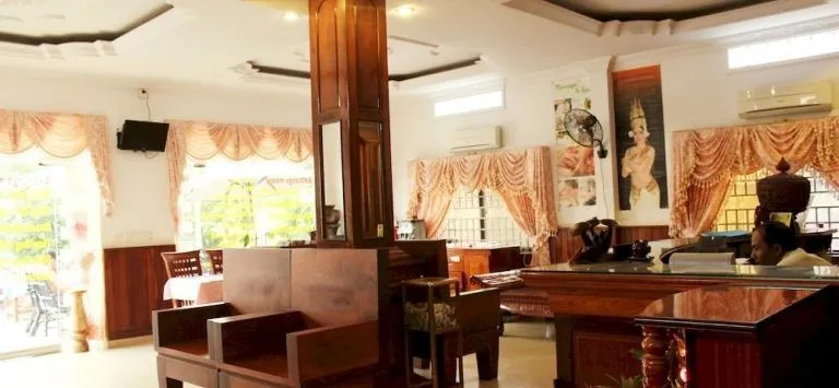 Tom & Jerry Hostel