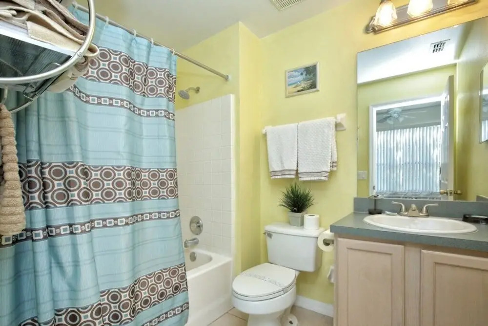 Pretty & Peaceful Golf Resort Gated Home w/ Pool