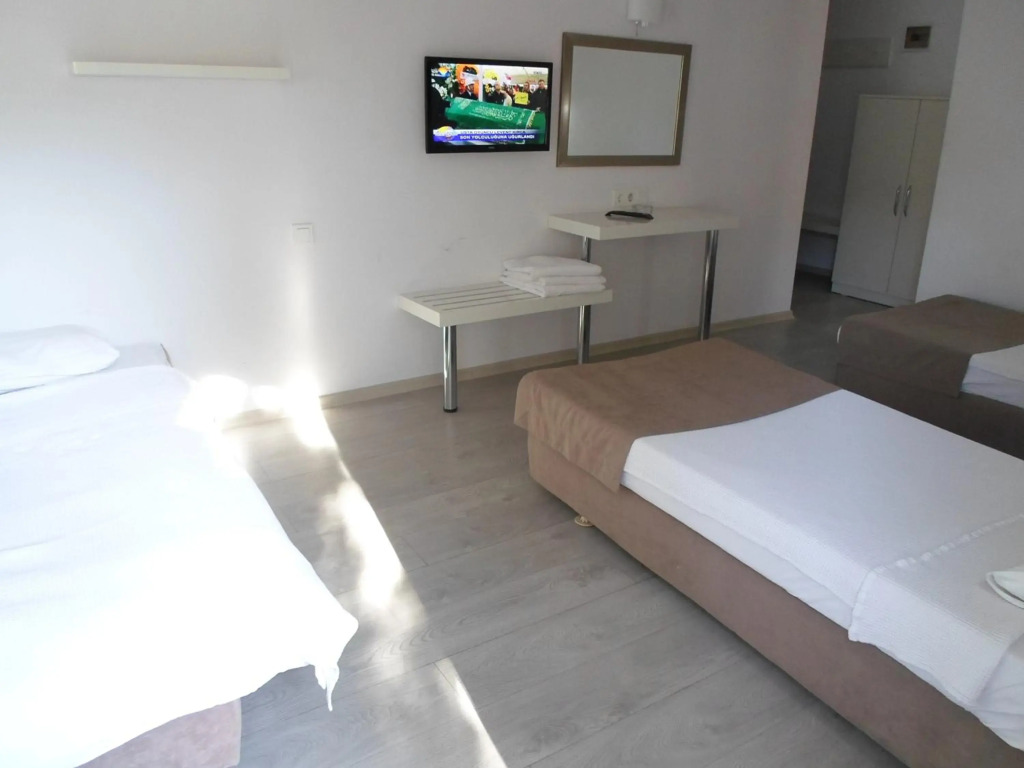 Myra Hotel