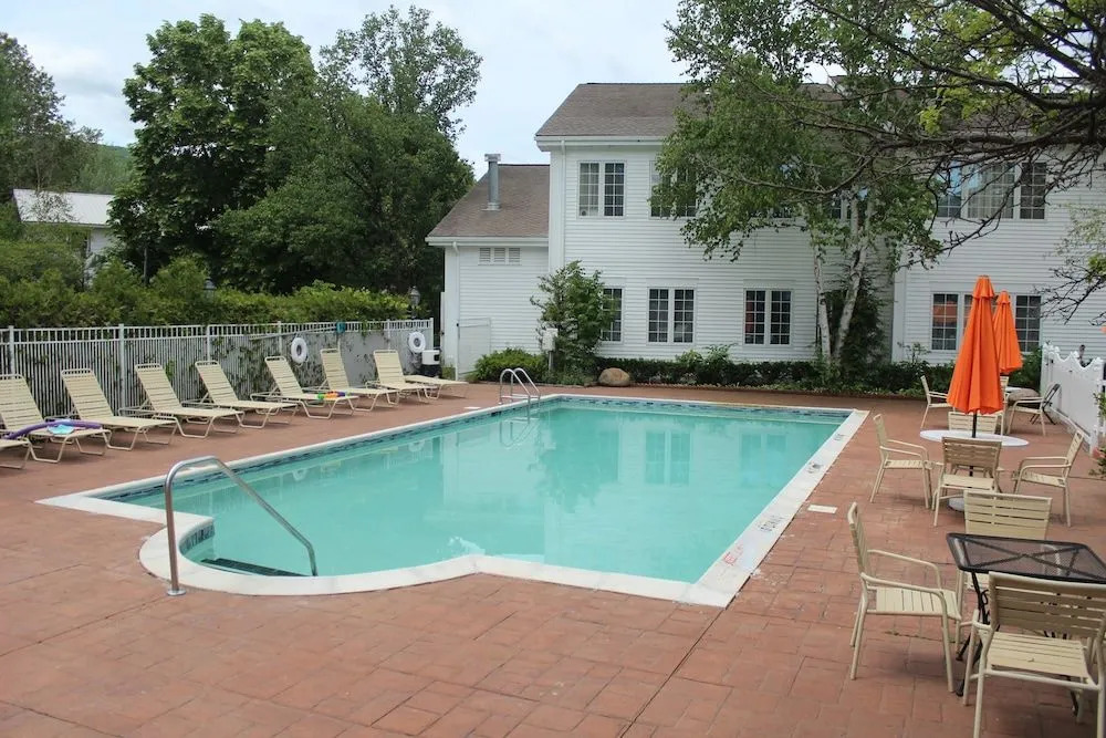 Phoenix Inn Resort