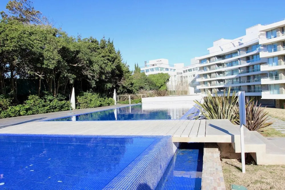 Ocean Front Deluxe Apartment
