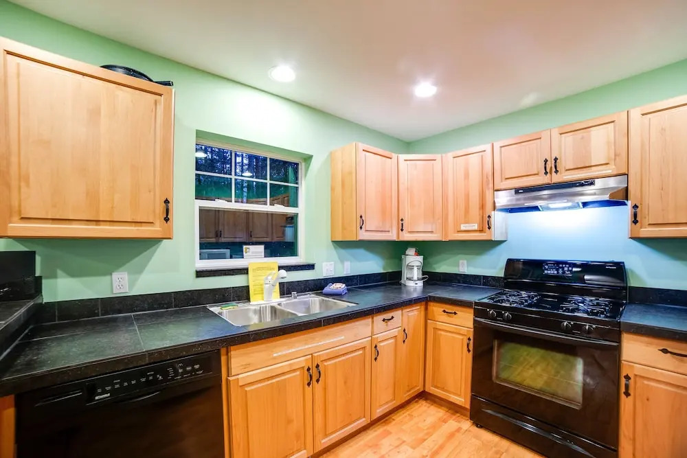 12GS - BBQ - WiFi - Dishwasher - Sleeps 4