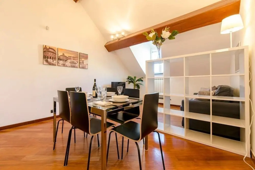Hintown Privilege Flat
