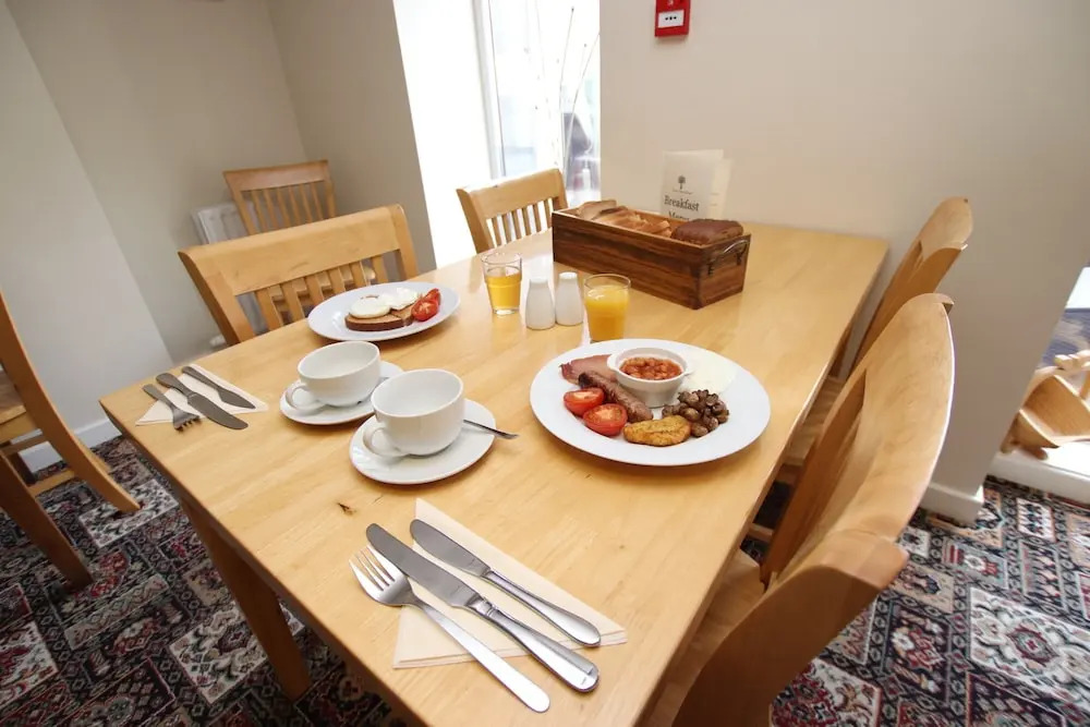 Acorn Guest House