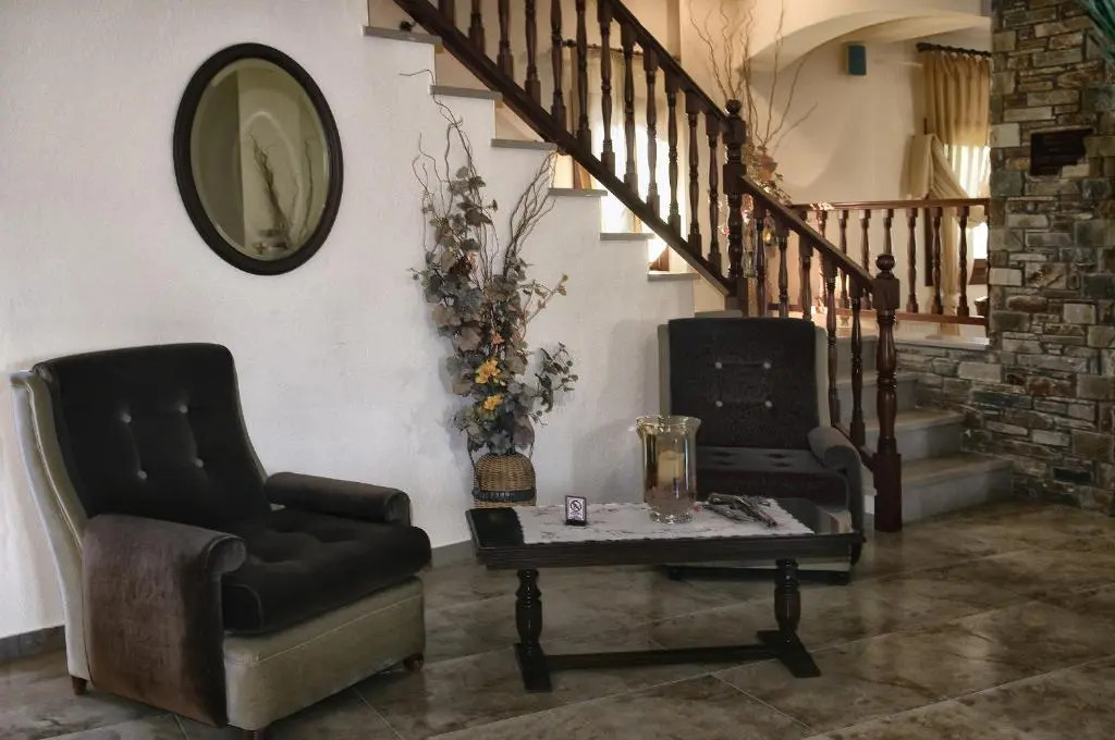 Hotel Ainareti