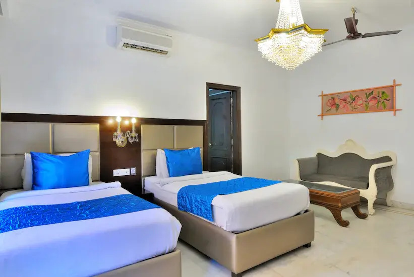 Hotel Aashiyaana by Yaara