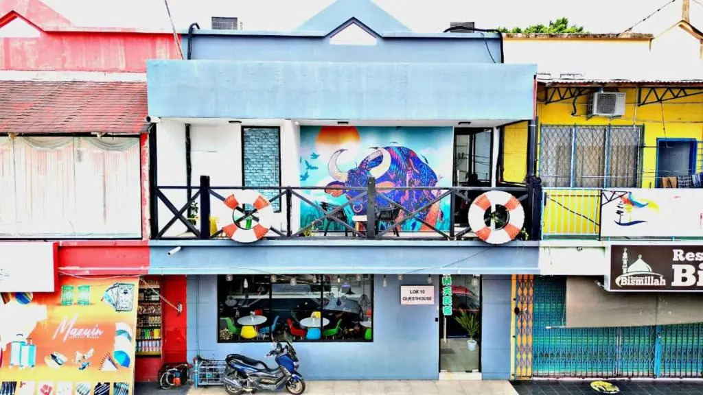 Lok 10 Guesthouse