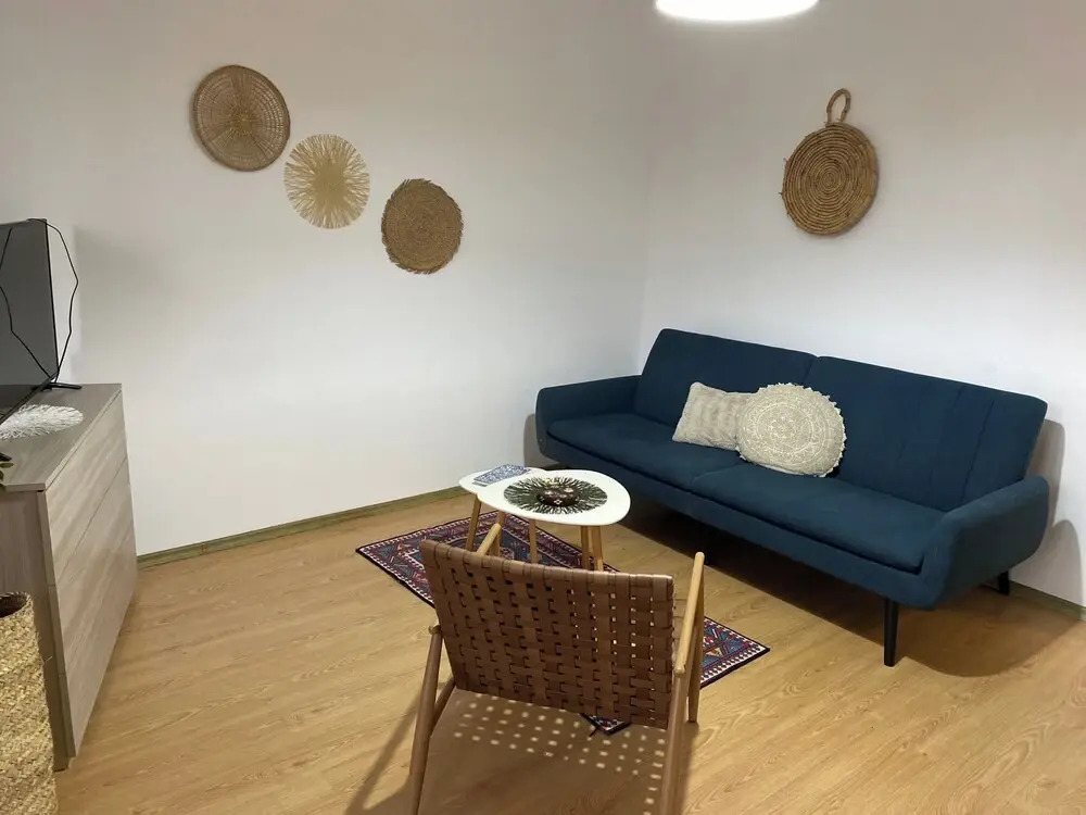 Sleep4-freep-mountainview-balcony-petfriendly