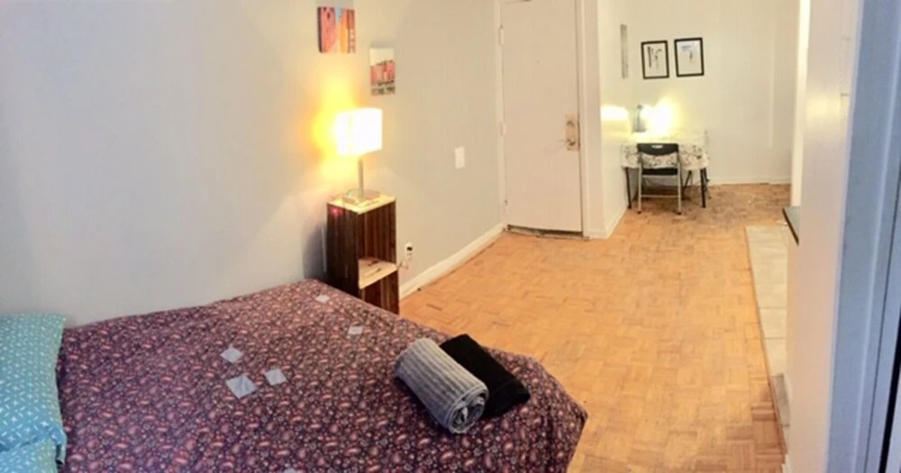 Studio Downtown - Metro Sherbrooke