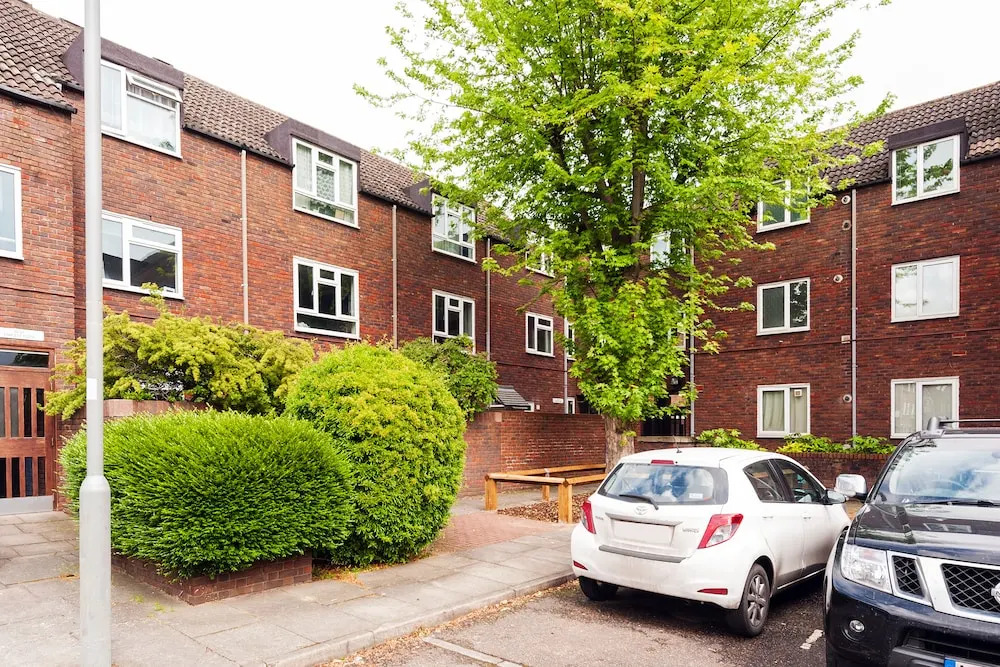The Fawcett Close Hideaway - FR1