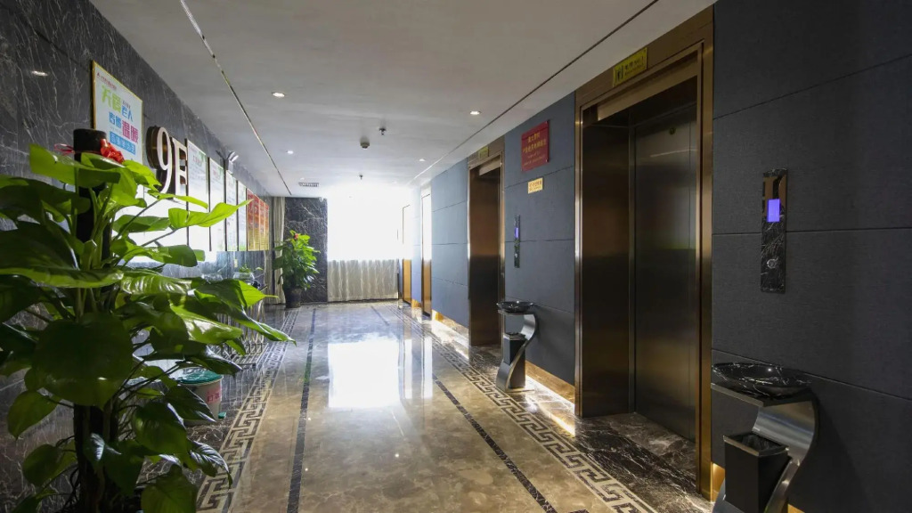 Lingyun Zhuangzhi Lingyun International Hotel