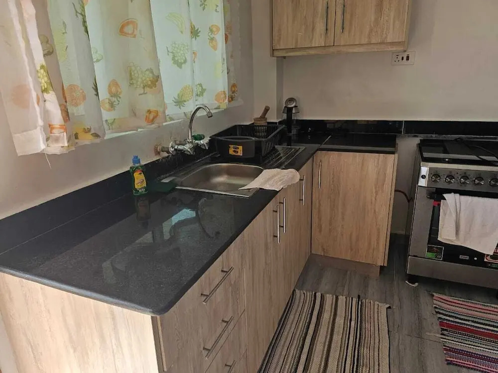 Lux Suites Siloam Apartments Shanzu