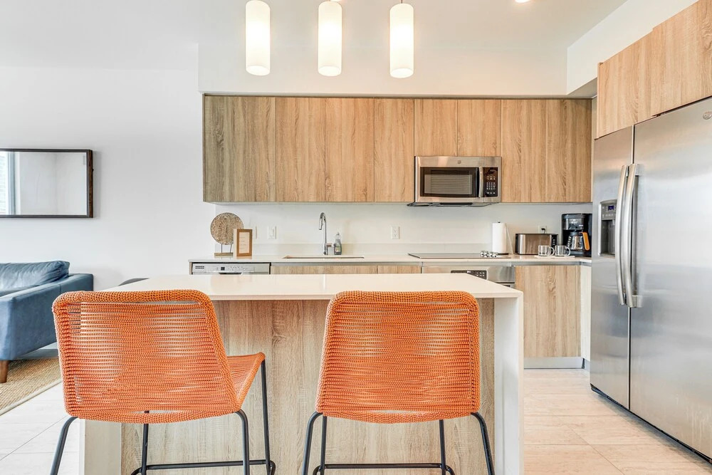 Chic Miami Condo w/ Pool, 6 Mi to South Beach