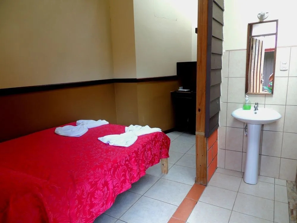 Hotel Faro Arenal