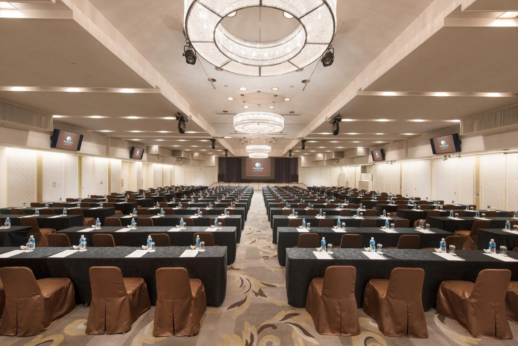 DoubleTree by Hilton Naha Shuri Castle