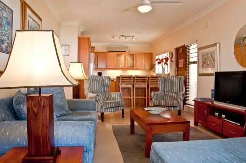 8 Wedgewood Terrace Self-Catering Apartment