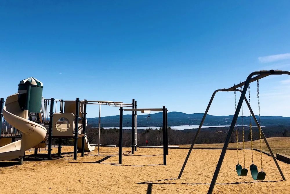 Steele Hill Resorts
