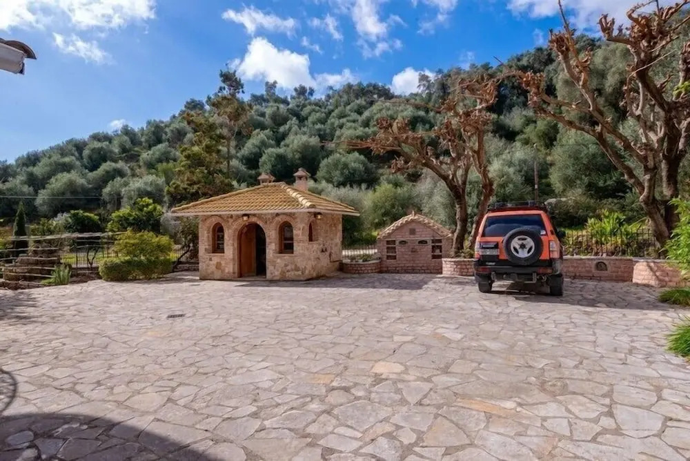 Villa Haroula