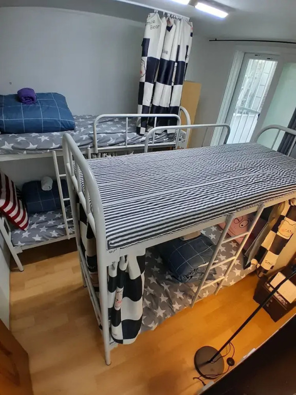 Disco PangPang GuestHouse 외국인전용