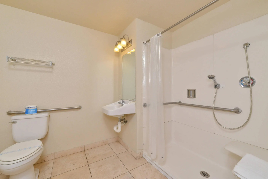 Rodeway Inn Stockton Highway 99