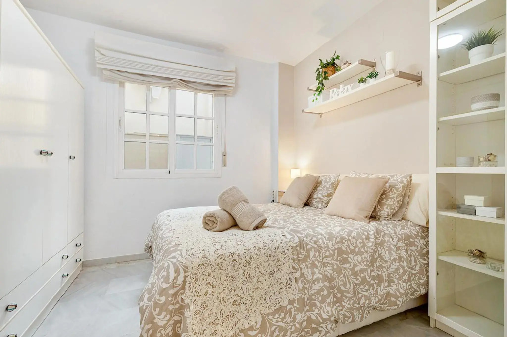 Apartamento con patio a 1 minuto de la playa