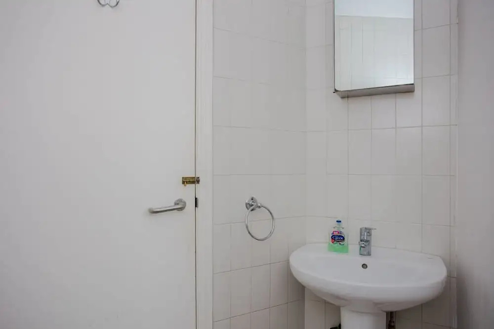 Bright, Modern 2 Bed in Maida Vale