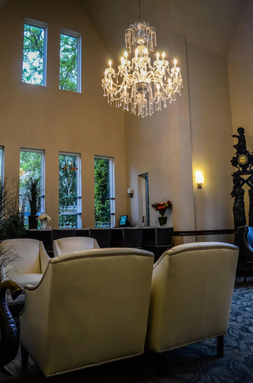 Elm Hurst Inn & Spa