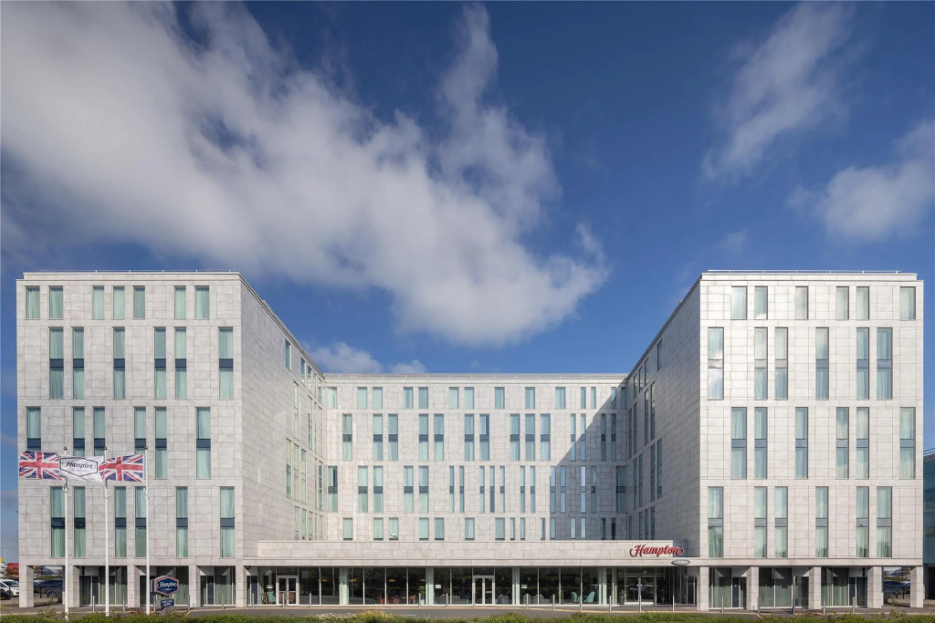 Hampton By Hilton London Stansted Airport