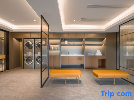 MEHOOD LESTIE Hotel (Chengdu Wenjiang University Town Fengxihe Subway Station)