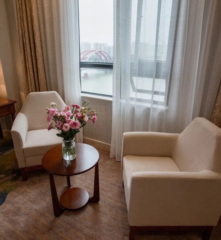 Rong Da Jiu Zhou Hotel