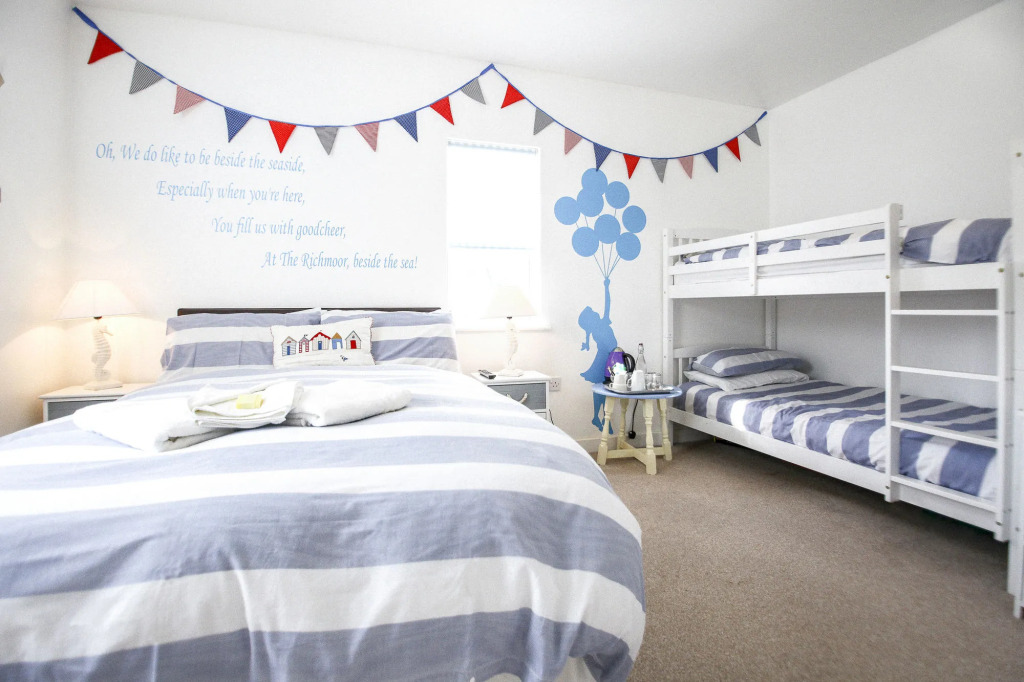 The Jubilee Hotel East - with NEWLY REFURBISHED SPA FACILITIES - GAMESPIT - AND SMOKEHOUSE