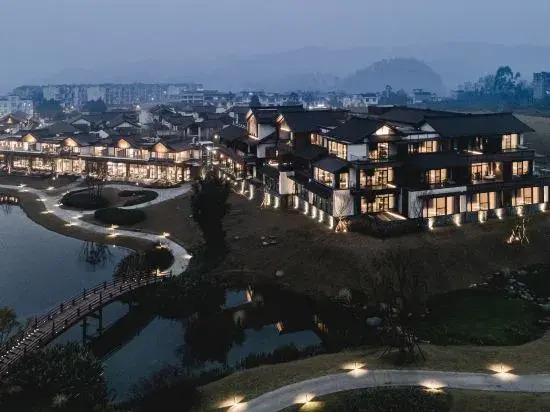 Emei Utopia Hentique Resort