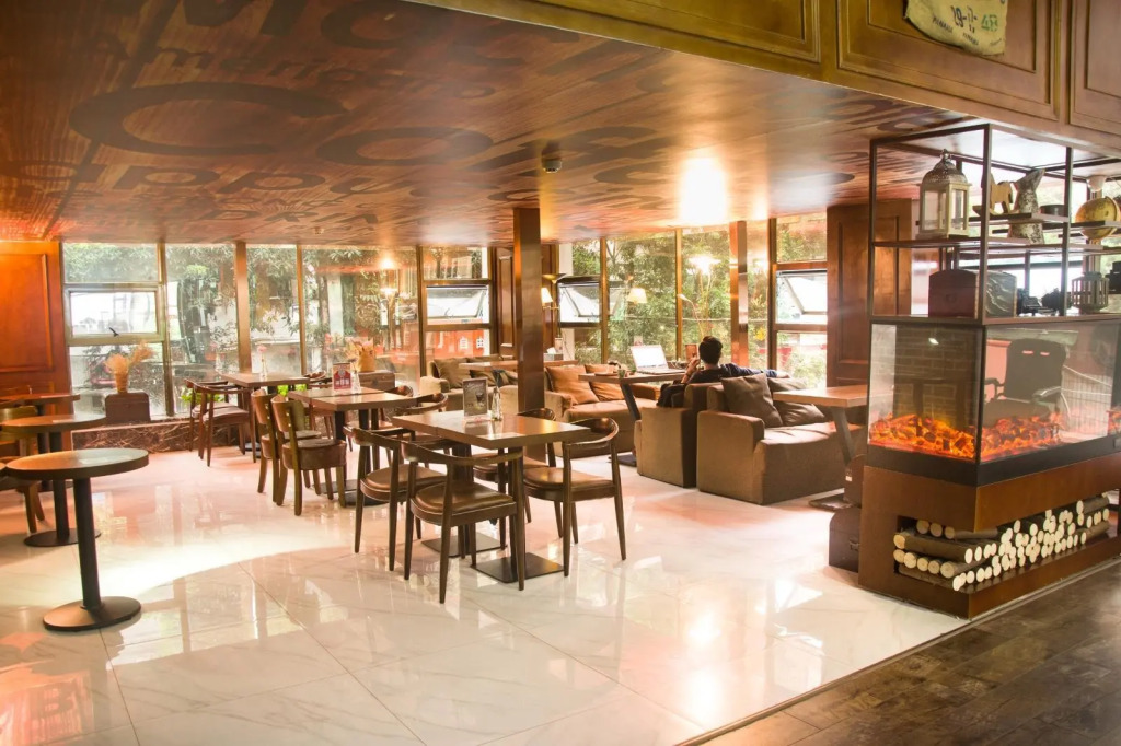 James Joyce Coffetel Tianhebei