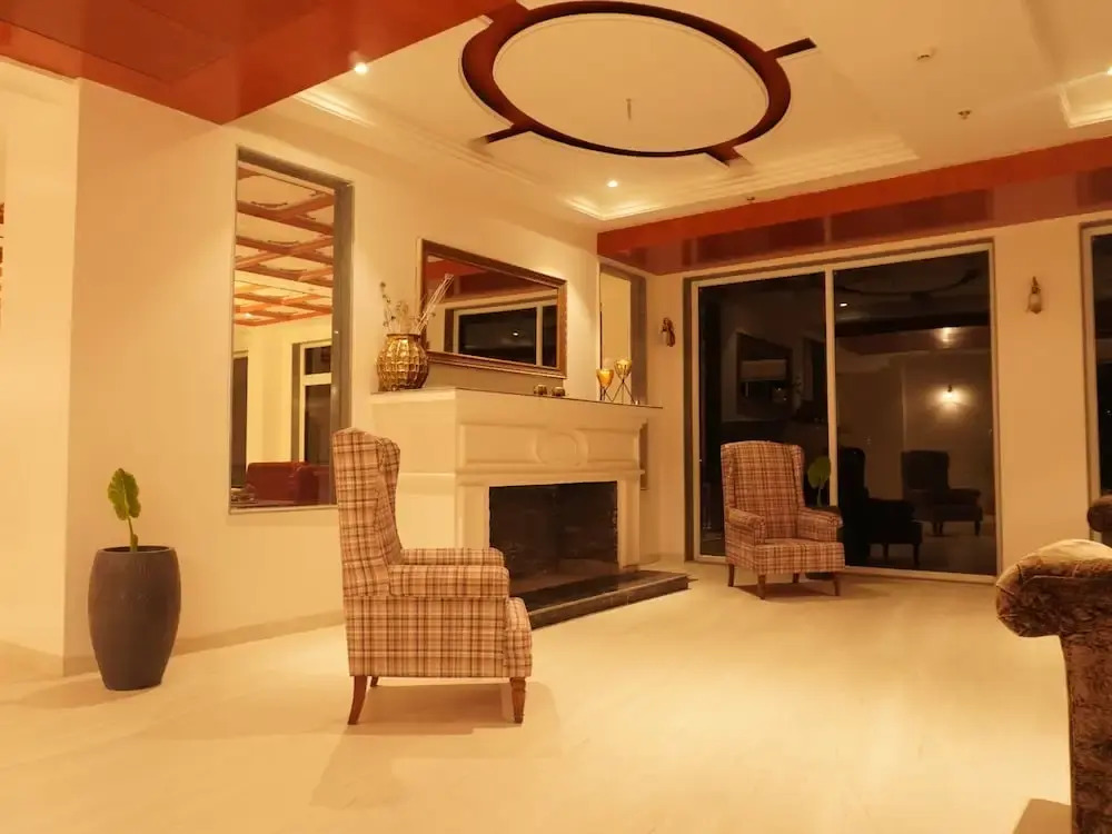 Astra Resort and Caffe Kasauli
