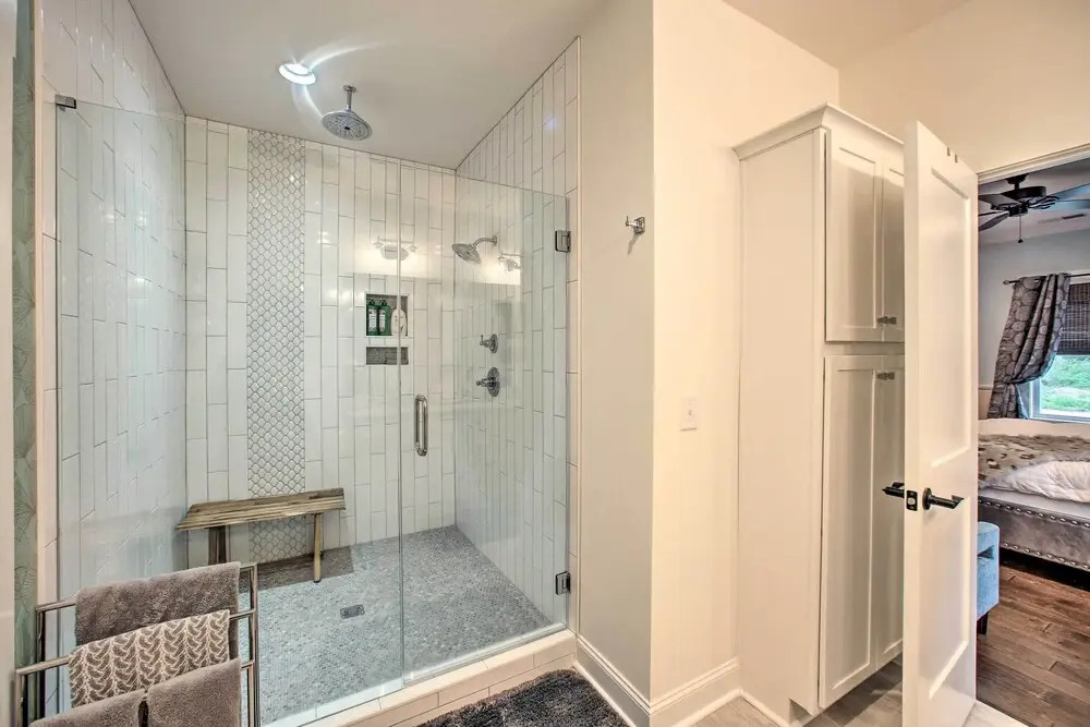 2 Mi to Downtown: Luxe Greenville Retreat!