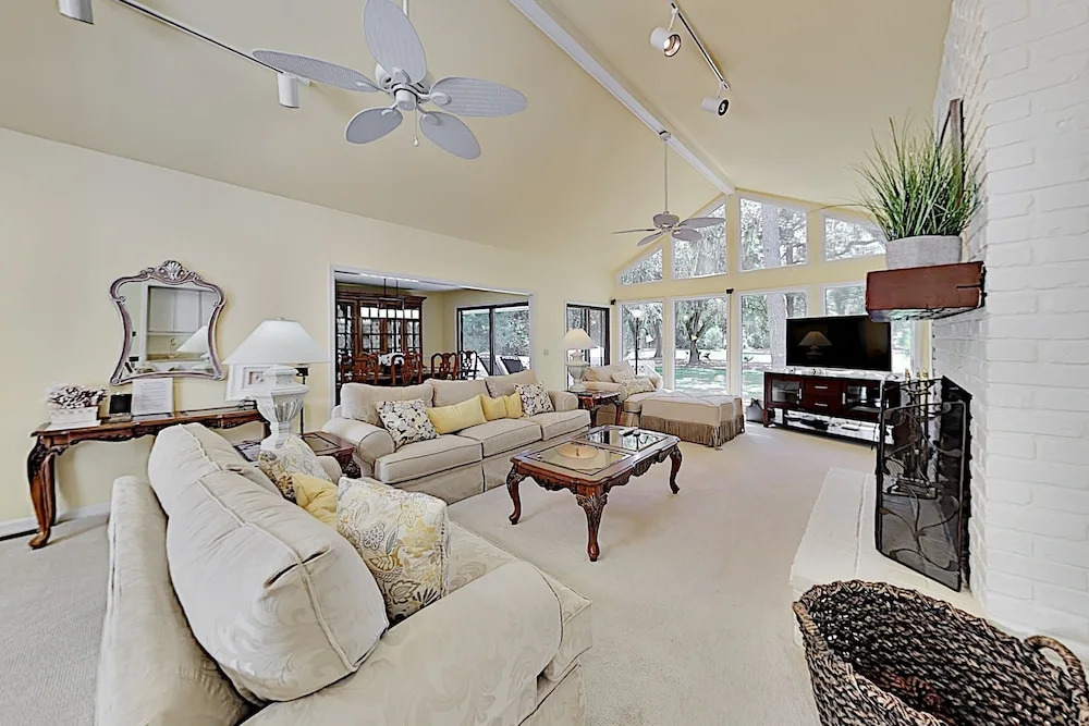 Serene in Shipyard Plantation 3 Bedrooms 3 Bathrooms Home