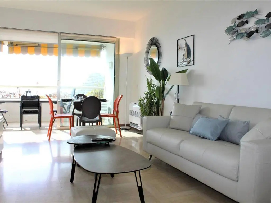 Appartement Villeneuve-Loubet, 2 pièces, 4 personnes - FR-1-252A-36