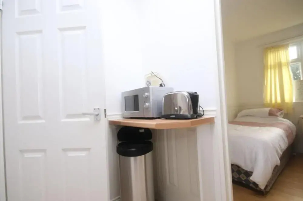 33C Medmerry Park 2 Bedroom Chalet