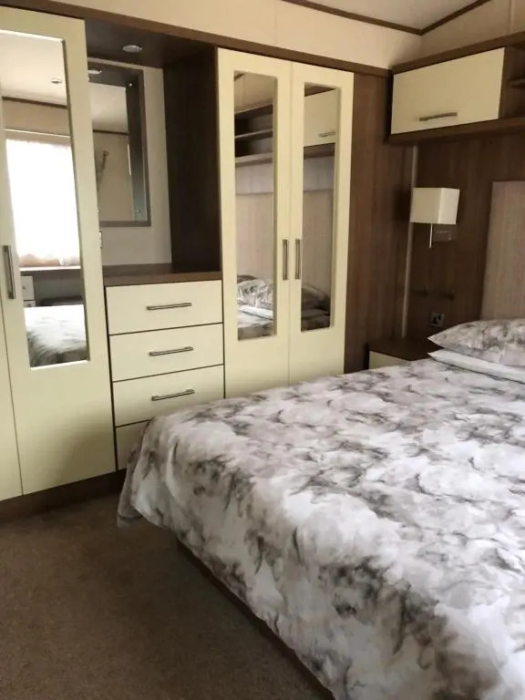 River View 46
