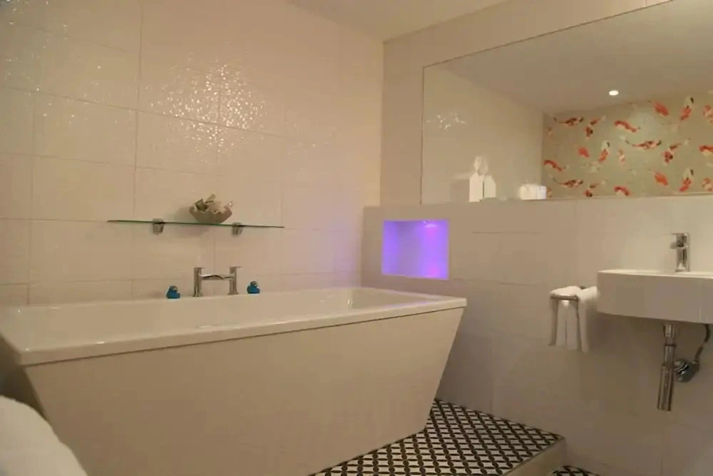 Luxury Pebble House 180 Degrees Sea View