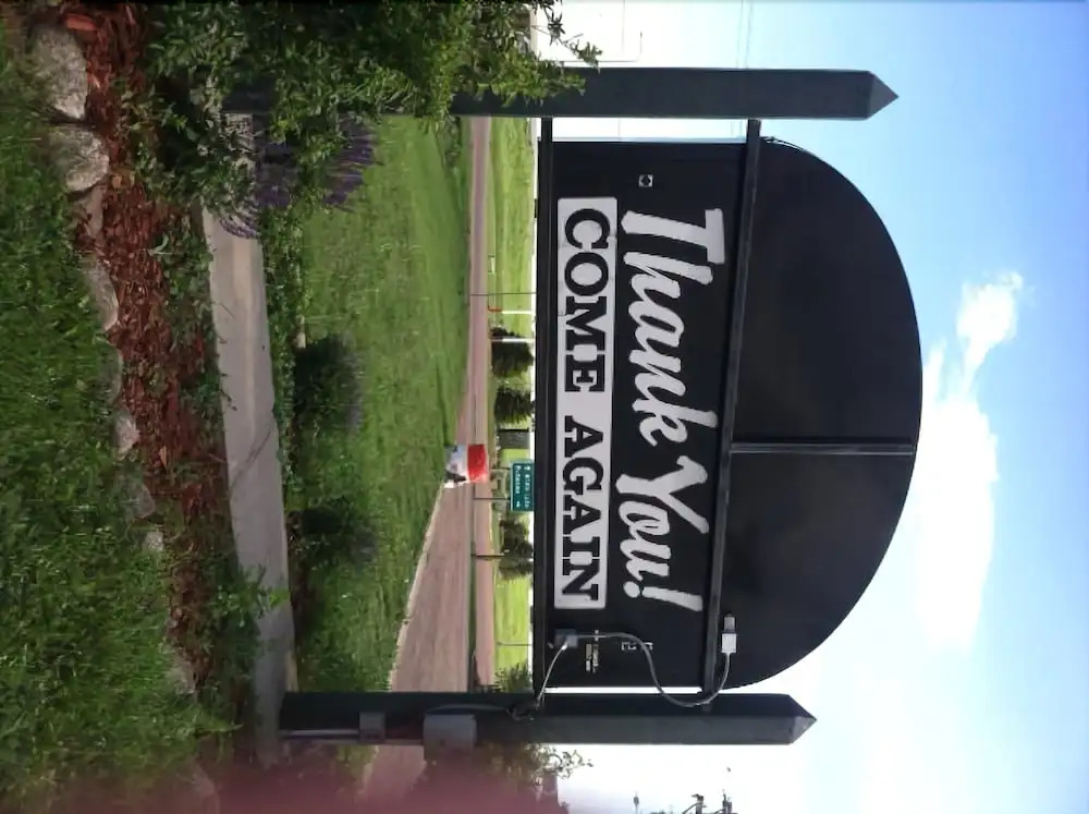 Dakota Winds Motel