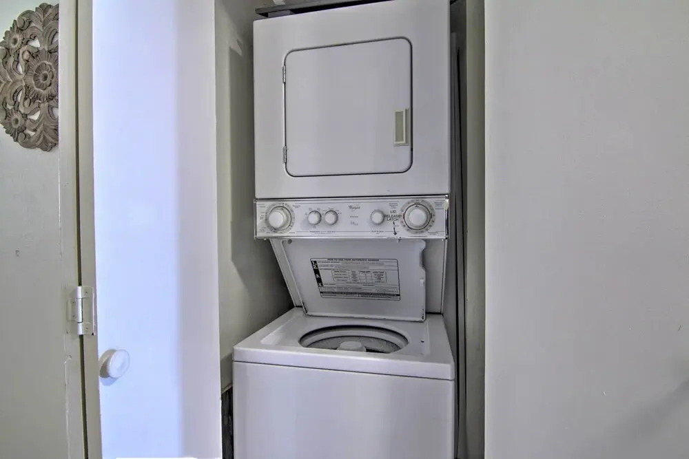 Condo Retreat w/ Balcony on Ocean City Beach!