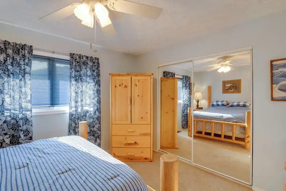 Charming Anchorage Home w/ Grill + Deck!