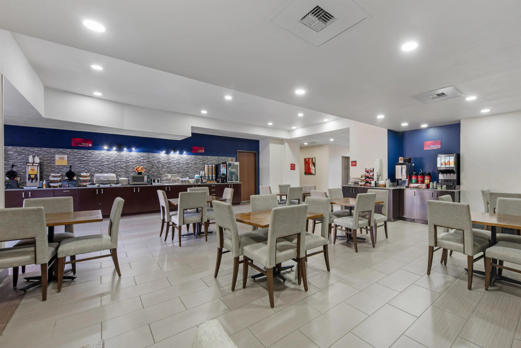 Best Western Plus Austin Airport Inn & Suites