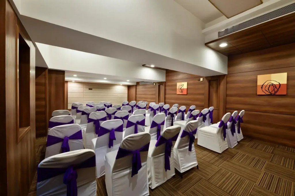 Hotel Leafio Marigold-Near Airport