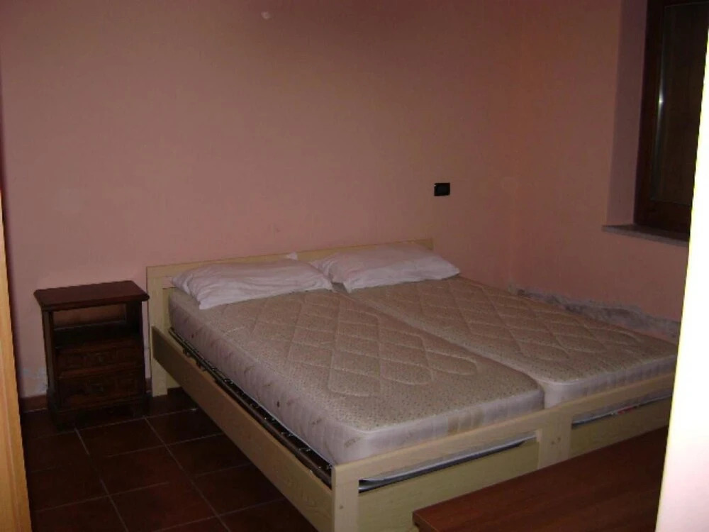 Apartment With 3 Bedrooms in Lorica, With Wonderful Lake View, Enclose