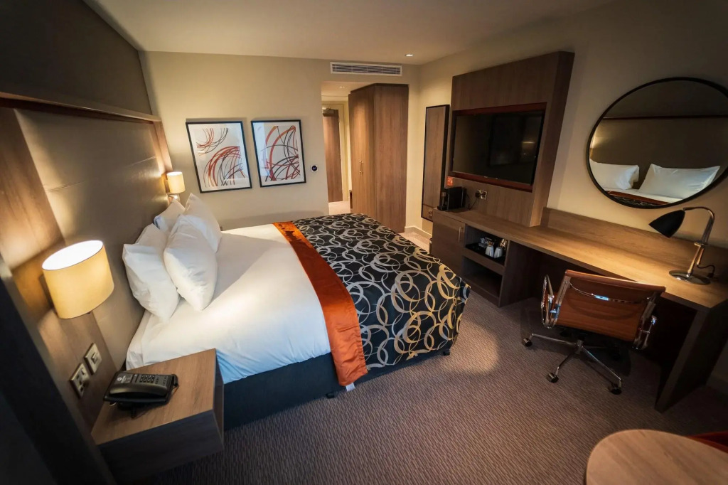 Clayton Hotel Glasgow City