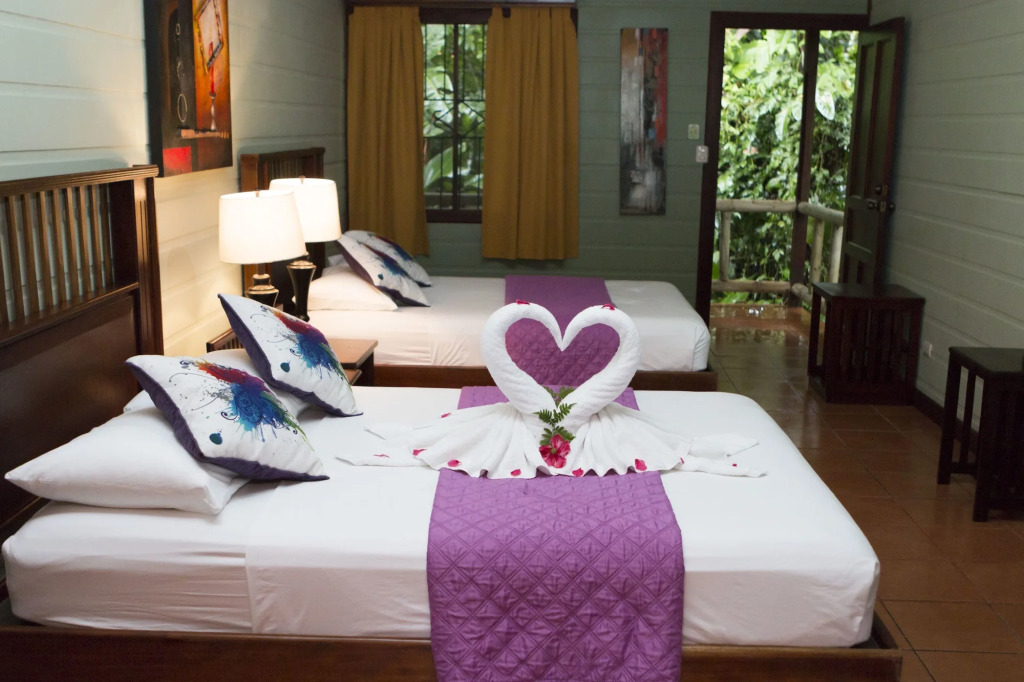 Pachira Lodge