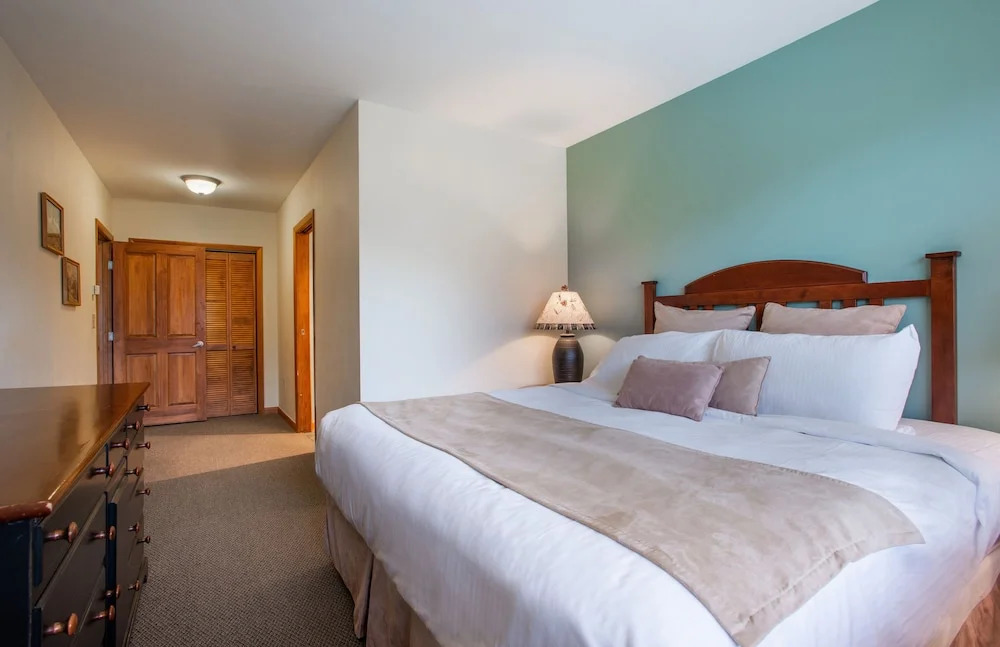 Zephyr Mountain Lodge, Condo | 2 bedroom Continental Divide Views (Select Rated Condo 2608)